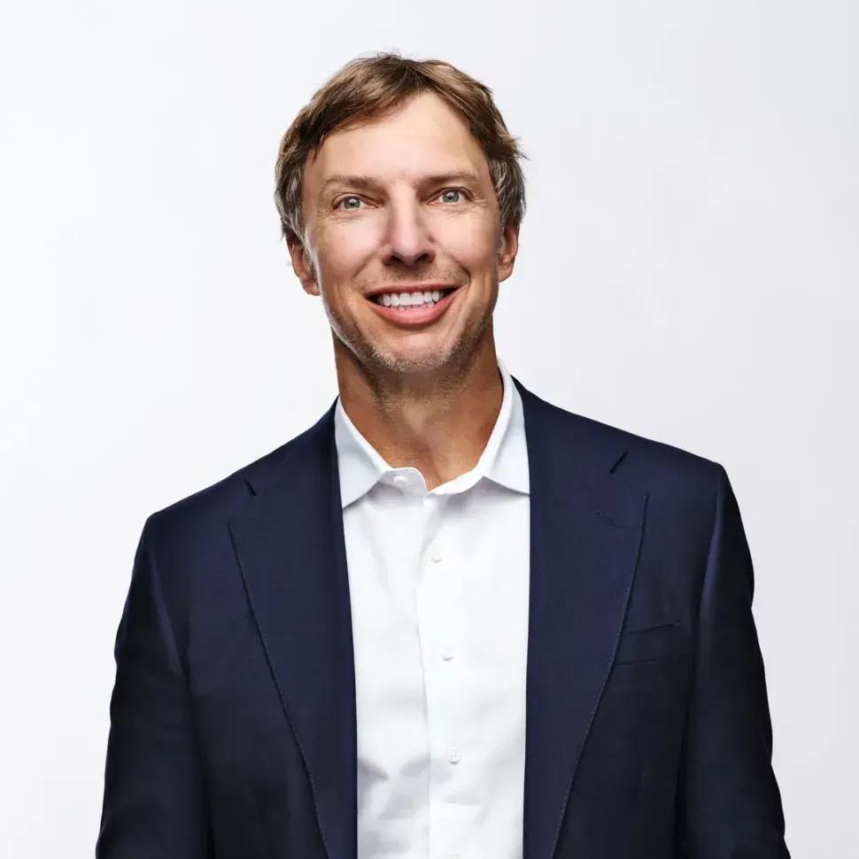 Scott Schroeder headshot